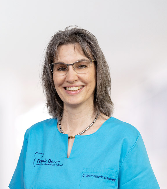 Caroline Ortmann-Matschey, Praxismanagement und Verwaltung